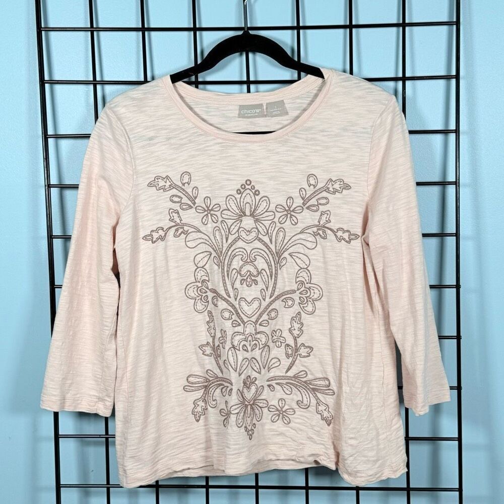 Chicos Zenergy Soft Embroidered Applie T-Shirt Womens 1 (8/10) Pink Cottagecore